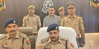 आजमगढ़ में फर्जी दस्तावेजों से बनवाया शस्त्र लाइसेंस, मुंबई से आरोपी गिरफ्तार, रिवाल्वर समेत 35 कारतूस बरामद