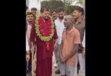 UP: बृजभूषण सिंह के समर्थक ने सुनाया अनोखा सपना, बोले- ‘कल रात सपना देखिन कि आपके चुनाव चिन्ह साइकिल…’