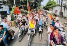UP: बिना हेलमेट बुलेट चलाना BJP विधायक को पड़ा भारी, ट्रैफिक पुलिस ने काटा चालान