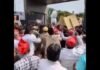 सिद्धार्थनगर कलेक्ट्रेट में सपा का संग्राम, सीएम का पुतला फूंकने की कोशिश, पुलिस से नोक-झोंक