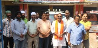 UP: मुगलसराय में दुकानदारों को राहत, 4 फीट पीछे नहीं हटेंगी दुकानें, नगर पालिका ने किया स्पष्ट