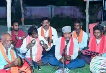 माता की भक्ति में रमे उप मुख्यमंत्री विजय शर्मा, हाथों में मंजीरा लेकर ग्रामीणों के साथ गाए जसगीत