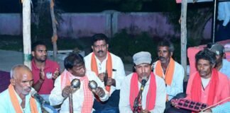 माता की भक्ति में रमे उप मुख्यमंत्री विजय शर्मा, हाथों में मंजीरा लेकर ग्रामीणों के साथ गाए जसगीत