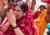 नवरात्रि में अगले कदम का ऐलान करेंगी पूर्व IAS दिव्या