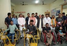 मुख्यमंत्री डॉ. यादव ने मुरैना जिला दिव्यांगजन पुनर्वास केंद्र का किया निरीक्षण
