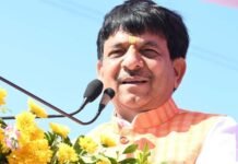‘सपा पार्टी नहीं, परिवार का समूह’, कपिलदेव अग्रवाल का हमला