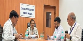 नए मतदाताओं के शिविरों के माध्यम से अधिक से अधिक फॉर्म प्राप्त करें : मुख्य निर्वाचन पदाधिकारी श्री झा