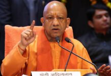 एयर शो की तैयारियों को लेकर सीएम योगी ने की समीक्षा,नमो घाट पर व्यवस्थाओं का किया स्थलीय निरीक्षण