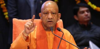 एयर शो की तैयारियों को लेकर सीएम योगी ने की समीक्षा,नमो घाट पर व्यवस्थाओं का किया स्थलीय निरीक्षण