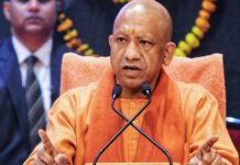 योगी सरकार का नगर विकास और ऊर्जा क्षेत्र की संभावनाओं का अधिक प्रभावी ढंग से इस्तेमाल करने पर जोर